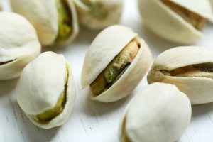 difference between exporting Iranian pistachio and American pistachio